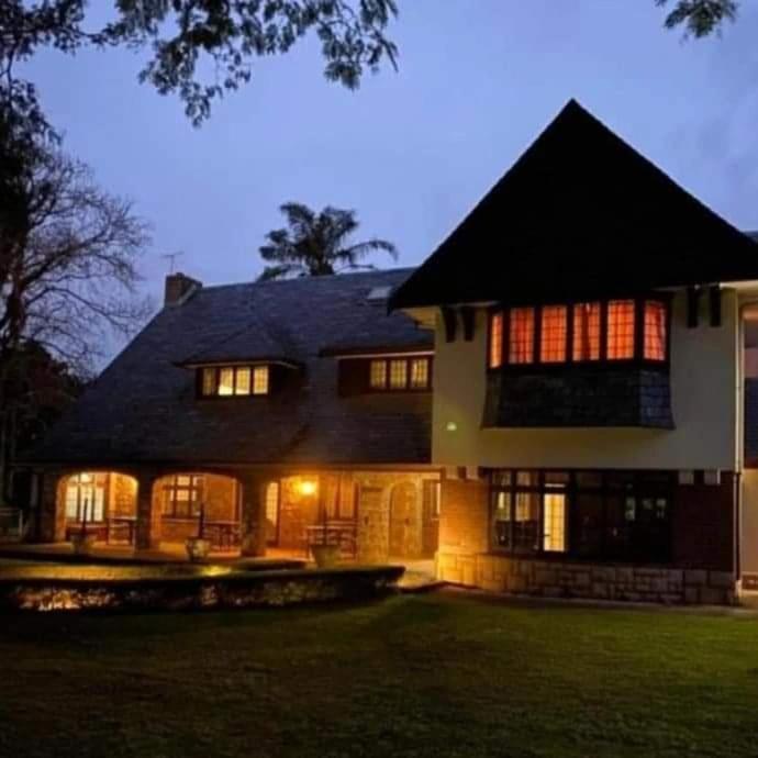 Eagle Wind Manor Hotel Hillcrest Buitenkant foto